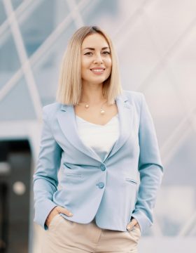 successful-business-woman-in-blue-suit-BFGVVNZ.jpg